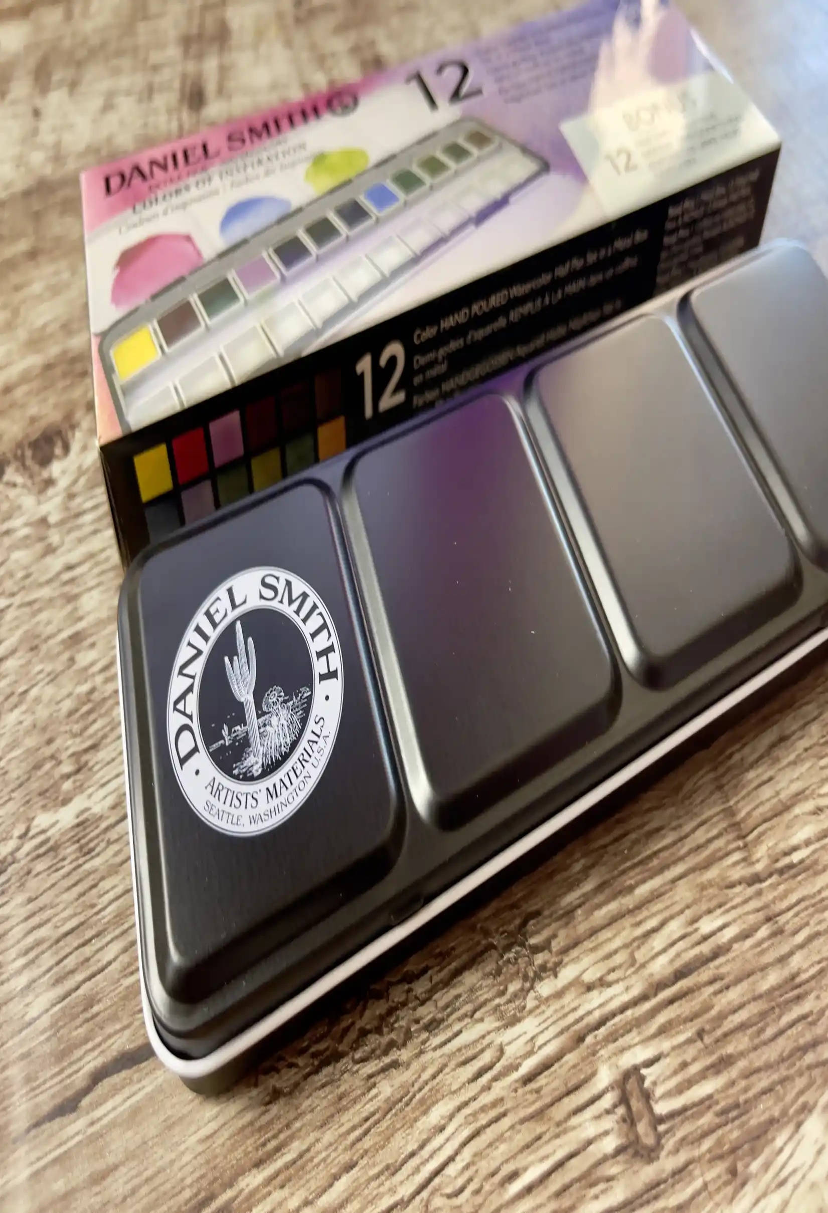 Daniel Smith watercolor half pan set